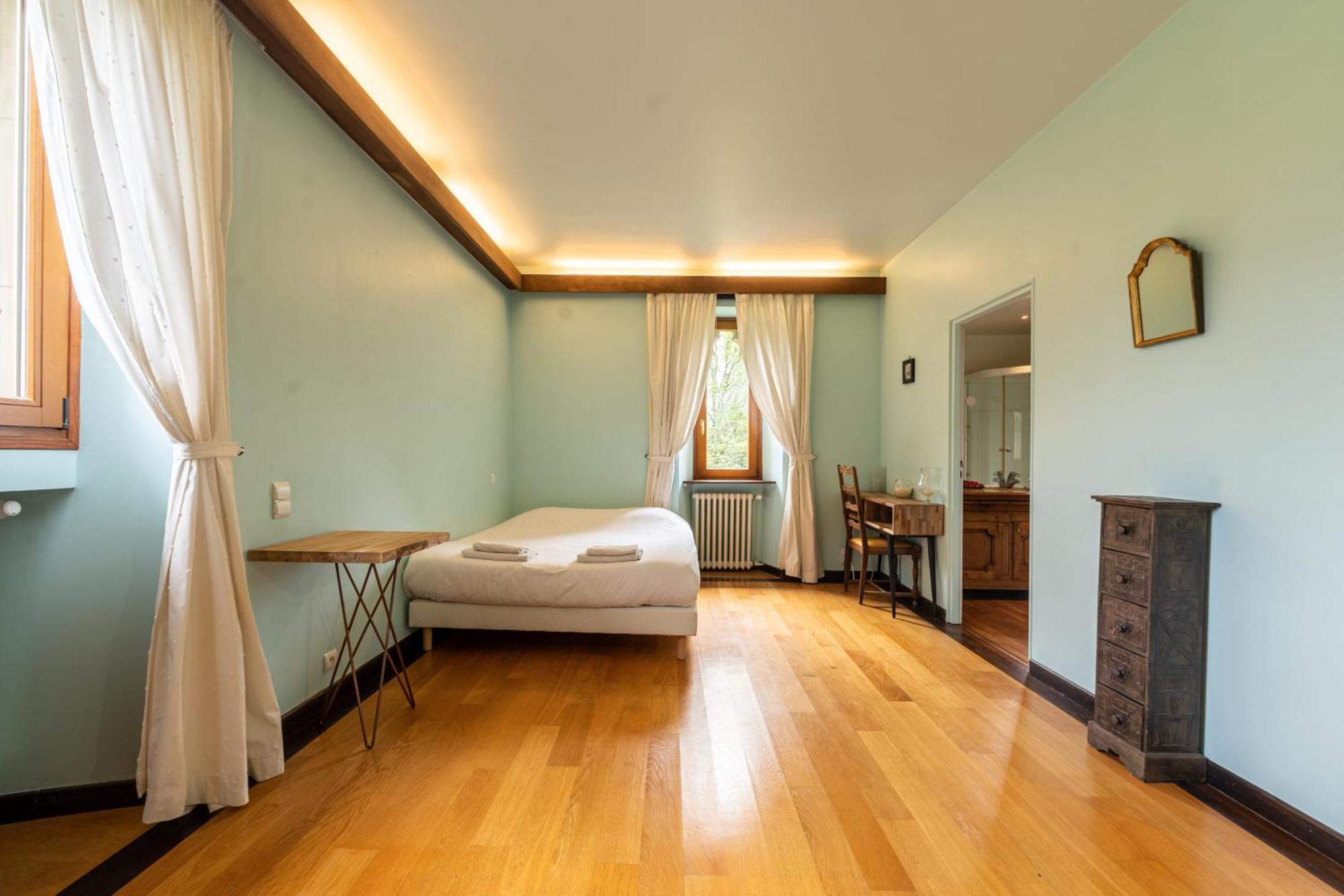 Апартаменты Chateau De Montpon - Grand Logement Saint-Sylvestre  Экстерьер фото